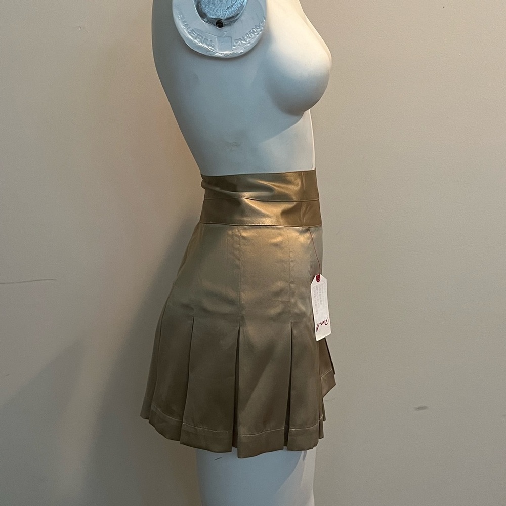 Joie Silk Pleated Miniskirt, size 4 - Picture 2 of 6